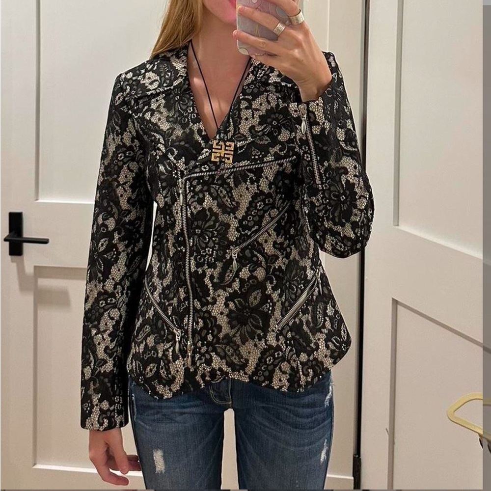 Anne Fontaine black and white floral lace blazer